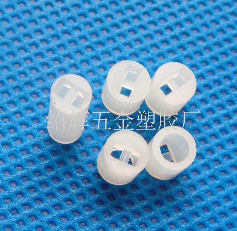 廣東廠家批發(fā)LED方孔間隔柱/LED方孔F5間隔柱/LED方孔燈座