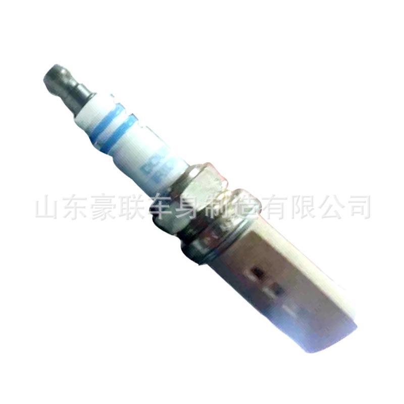 中國重汽配件 老斯太爾 濰柴火花塞 國五 國六車 圖片 價(jià)格 廠家